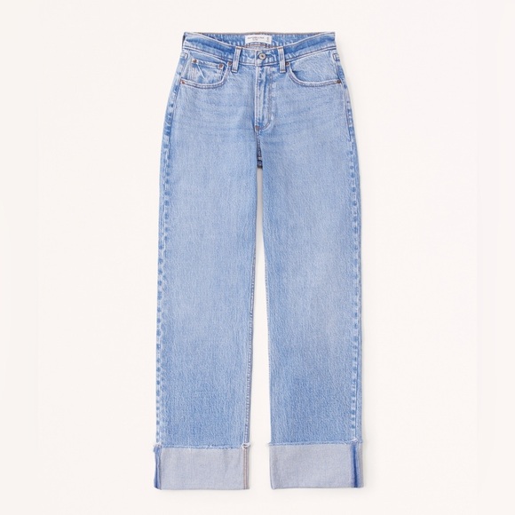 Abercrombie & Fitch Mid Rise Baggy Jean with cuffed hem - Picture 1 of 6